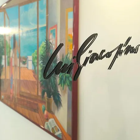 Apartamento Just Here - L'artista